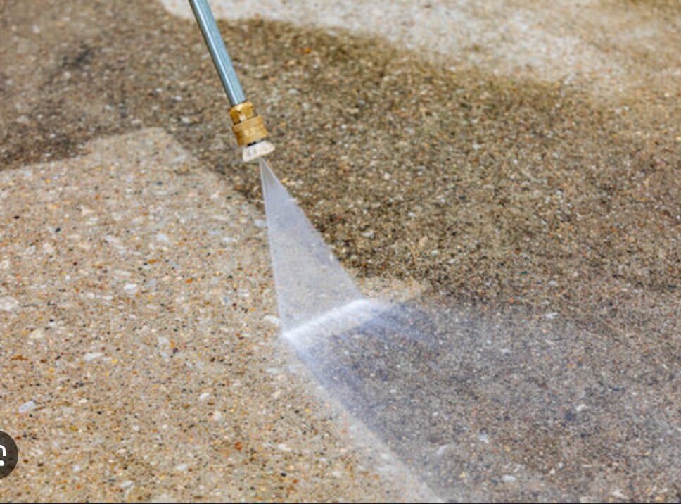 Professional mobile pressure washing of a driveway in the Greater Toronto Area